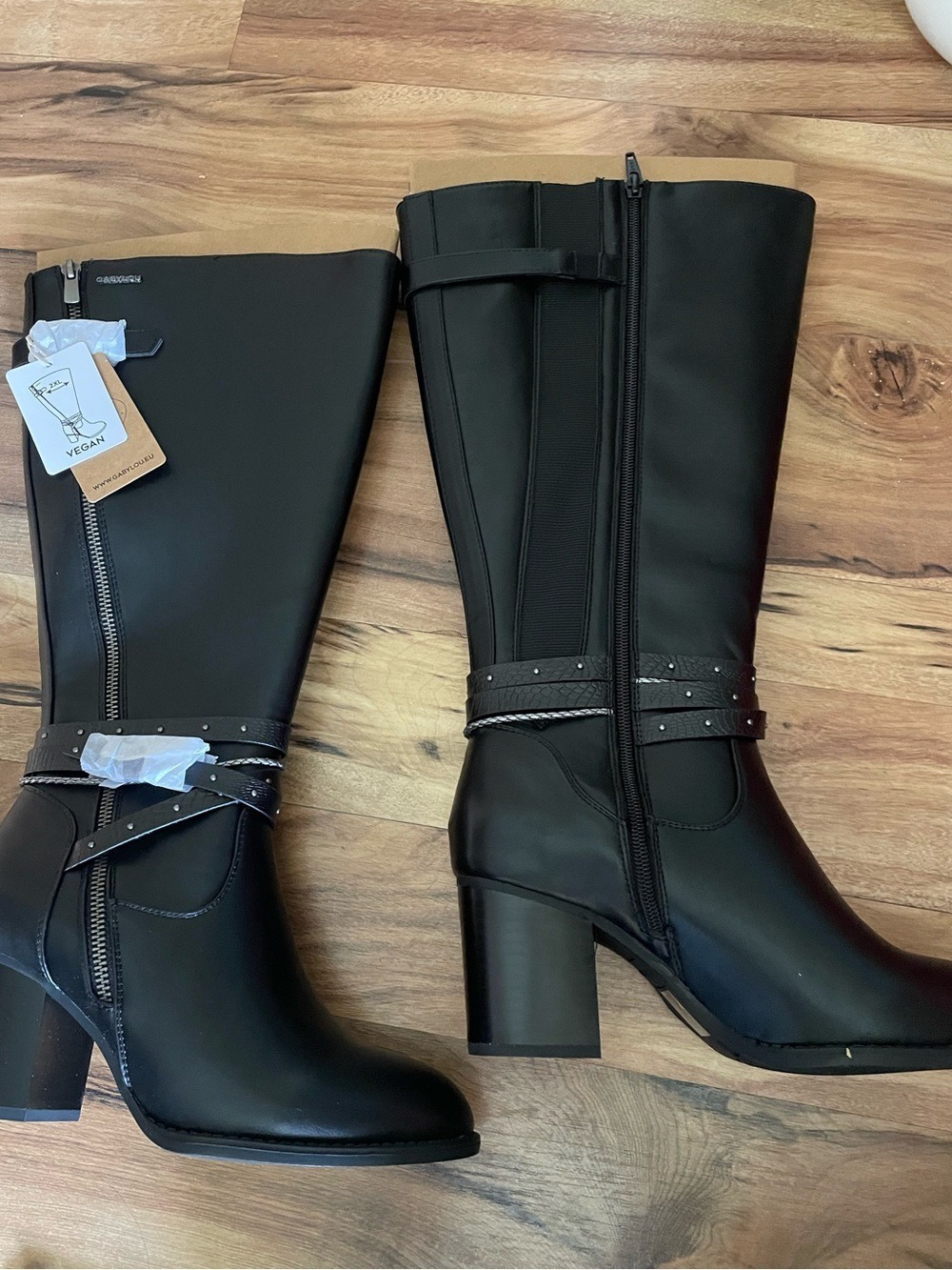 Gabylou Black Knee-High Boots Women's Size 39 Wide Calf Block Heel